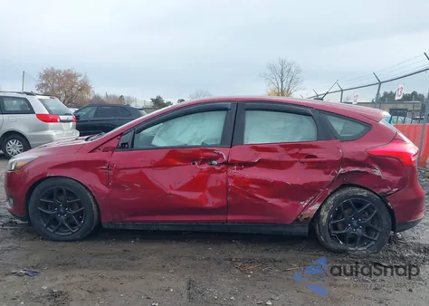 2016 Ford Focus Se z USA, uszkodzony, nr VIN 1FADP3K20GL332886
